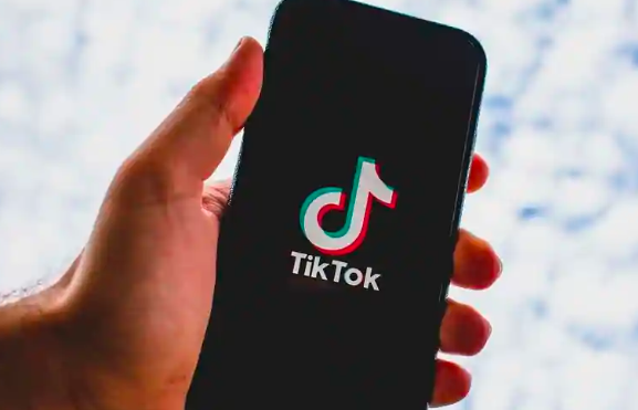有短信下载TikTok Pro？不要这样做，这是一个骗局