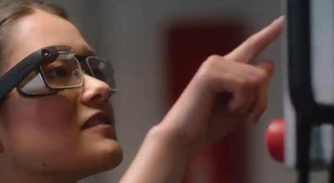 Google Meet for Glass承诺一种新的远程协助方式