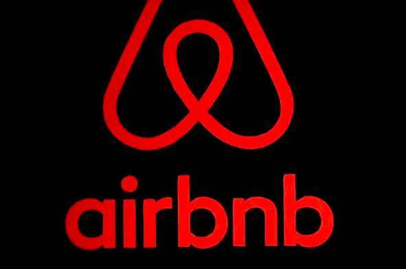 Airbnb聘请前苹果设计师Jony Ive的公司进行合作