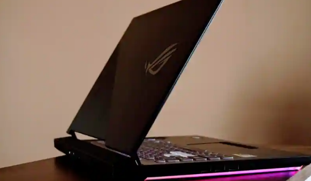 华硕ROG  Strix  G15评测：价格最实惠的游戏笔记本电脑