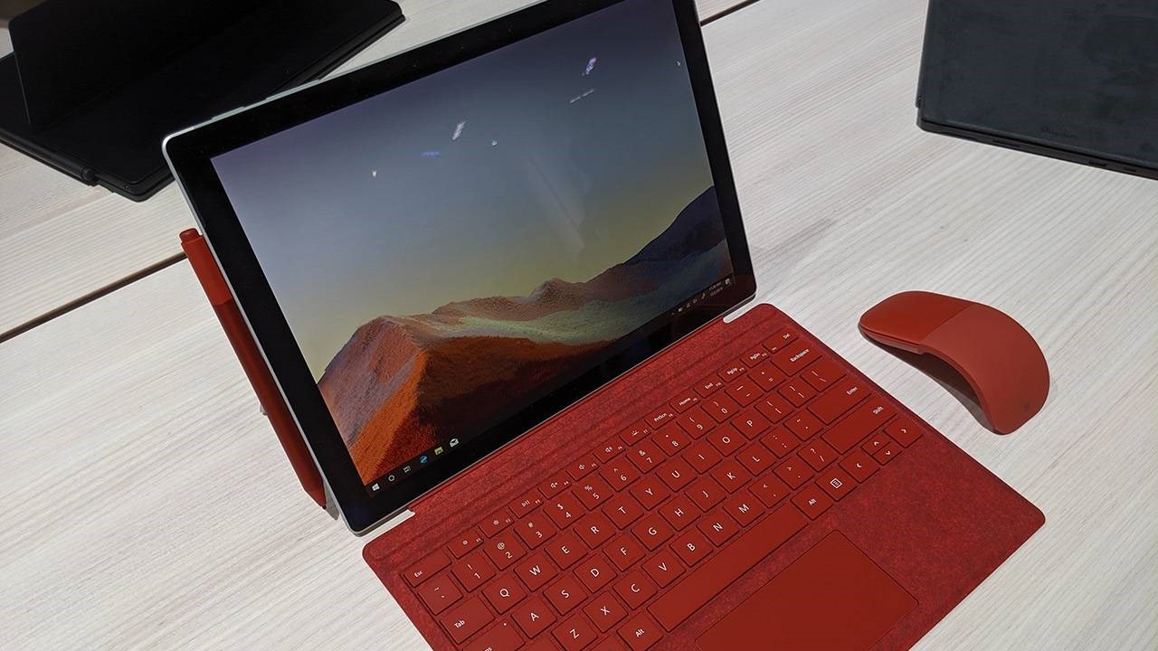 Surface Pro 8，Surface Laptop 4泄漏暗示适度升级