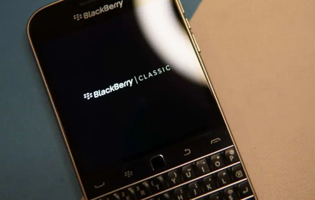 带有qwerty键盘的BlackBerry 5G智能手机将于今年推出
